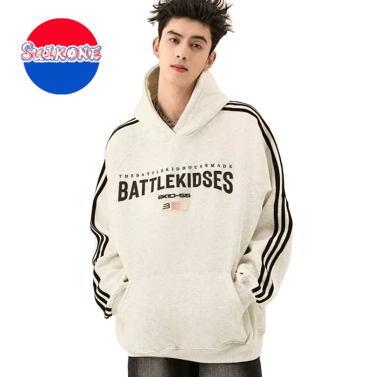 SUIKONE Suikeone เสื้อสเวตเตอร์มีฮู้ดลายด้านข้างย้อนยุคอเมริกันฤดูใบไม้ร่วงพิมพ์ตัวอักษรผู้ชายและผู้หญิงเสื้อสเวตเตอร์มีฮู้ดหลวม