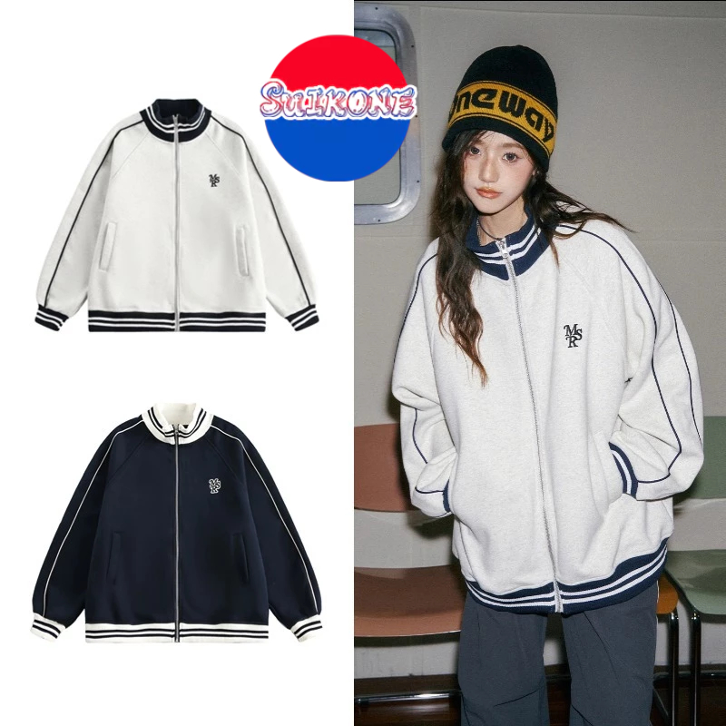 SUIKONE ซุยโคเนะ อเมริกันย้อนยุคยืนปกปักแจ็คเก็ตเบสบอลฤดูใบไม้ร่วงผู้ชายและผู้หญิงสีคมชัดแจ็คเก็ตหลวม