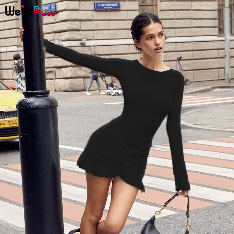 แปลก Puss Bodycon ชุดแขนยาวรูปร่างไม่สม่ําเสมอ Ruched รูปเอว Hip-Covering เซ็กซี่ดู Slimmer สไตล์อเมริกันสาวเผ็ด