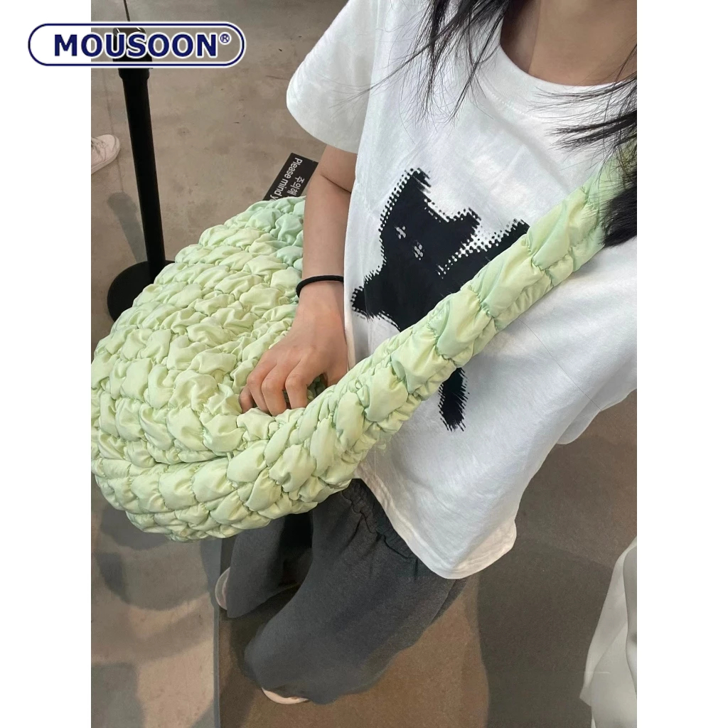 Mousoon Soft Bag กระเป๋านุ่มผู้หญิงสบาย ๆ น้ำหนักเบาพเนจรกระเป๋าแมสเซนเจอร์เกาหลี