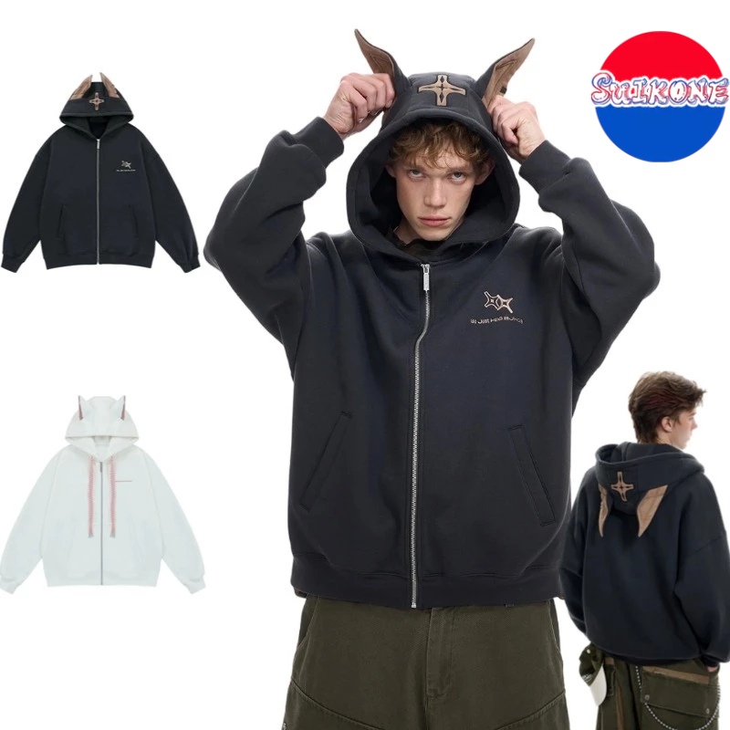 SUIKONE Suikeone เสื้อสเวตเตอร์มีฮู้ดหูสามมิติของ American hip-hop Doberman เสื้อสเวตเตอร์ปักลายฤดูใบไม้ร่วง