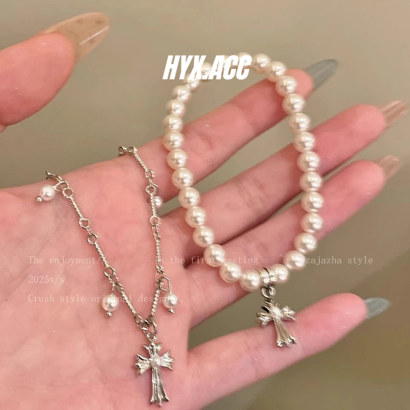 สร้อยข้อมือผู้หญิง Simple Sweet Cool Pearl Cross จี้สร้อยข้อมือ
