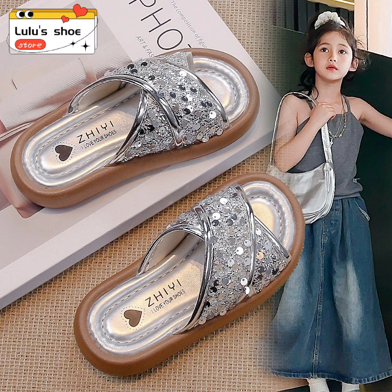 ขนาด 26-39 เด็กผู้หญิง Anti-Slip Soft Sole All-Match รองเท้าแตะรองเท้าแตะโลหะ Punk สไตล์กระพริบเพชรเลื่อมแบน