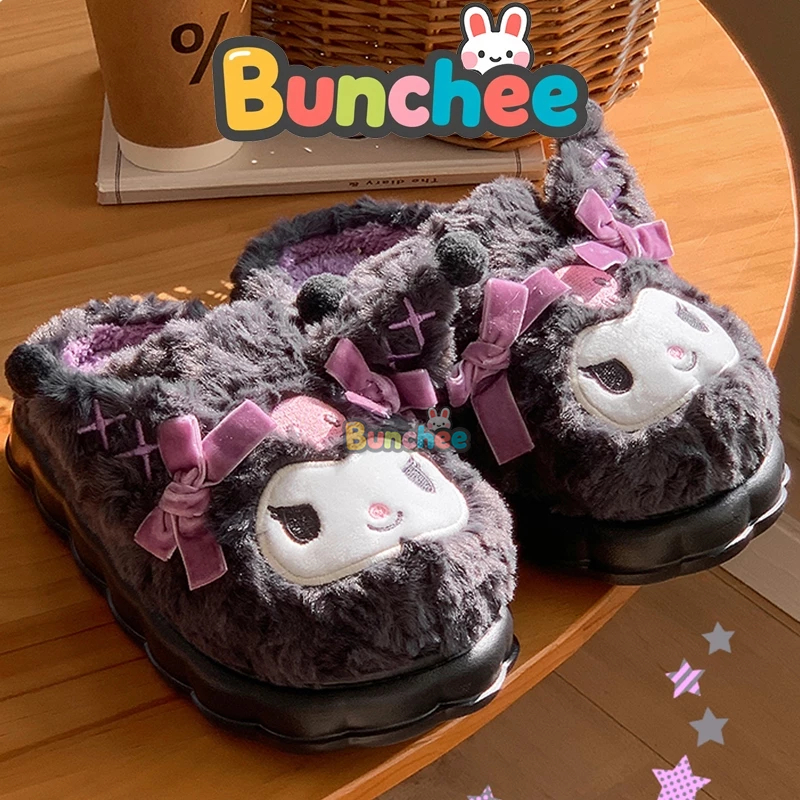 รองเท้า รองเท้าแตะการ์ตูน Kuromi - รองเท้าขนยาวในร่ม/กลางแจ้งของผู้หญิง