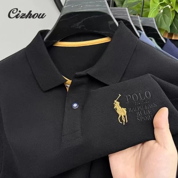 เสื้อโปโลแขนสั้นอเนกประสงค์พร้อมเย็บปักถักร้อยสีทองสำหรับกิจกรรมสบายๆและกึ่งทางการ