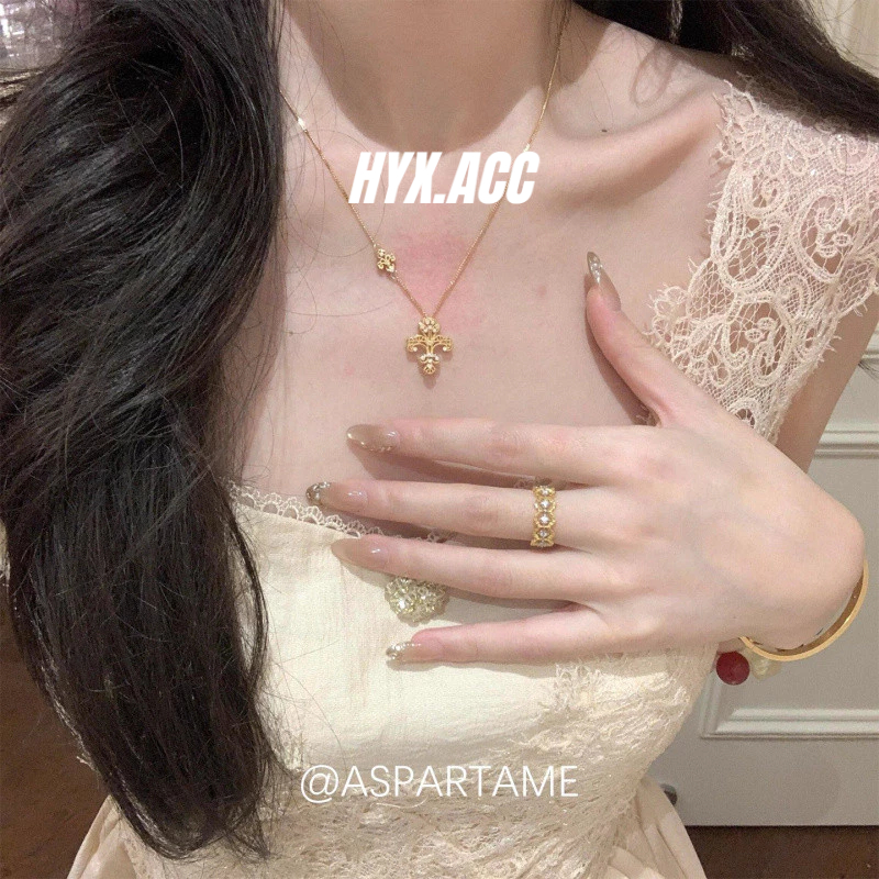 สร้อยคาวินเทจสำหรับผู้หญิง โทนสีทอง iris ราคา ถูกที่สุด ดีลบีเคเค รูปภาพหลัก