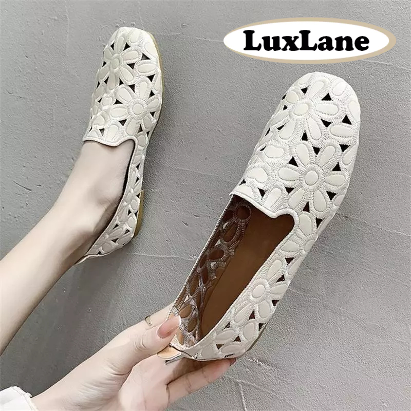 Withbox LuxLane รองเท้าส้นเตี้ยแฟชั่นผู้หญิง, คัตเอาท์, นิ้วเท้าเหลี่ยมระบายอากาศ, พื้นรองเท้านุ่ม, รองเท้าลําลองกลางแจ้งที่ใส่สบาย