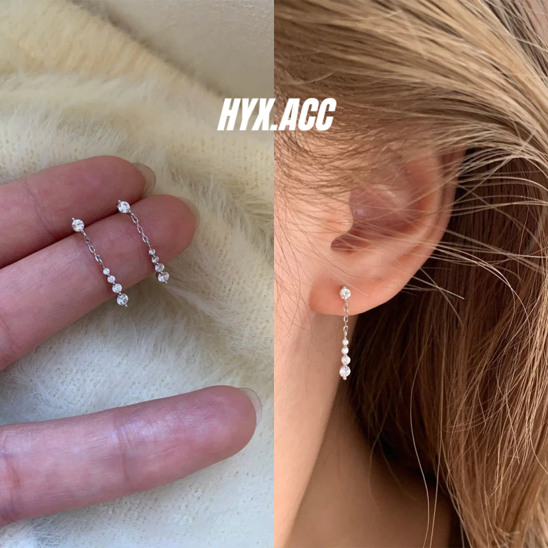 ต่างหูผู้หญิงสายเรียบง่ายเพทายพู่ต่างหู