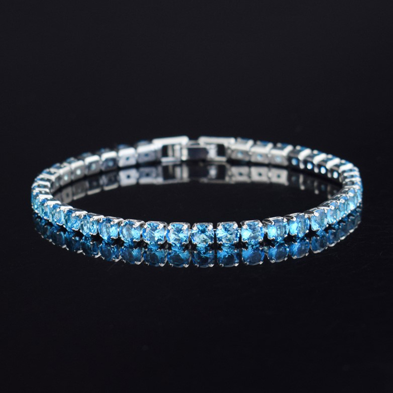 One Piece Hip Hop Micro-Inlaid Rhinestone สร้อยข้อมือเทนนิส Unisex