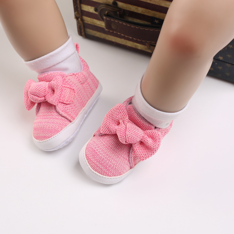 รองเท้าแตะ ส้นเตี้ย สีชมพู แฟชั่นเจ้าหญิง สําหรับเด็กทารกแรกเกิด 0-18 เดือน