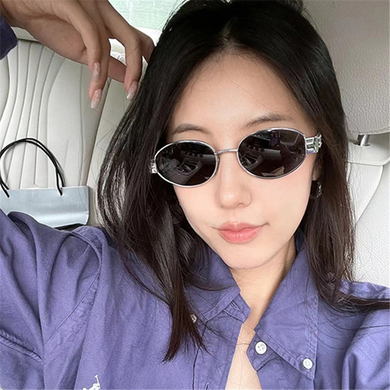 แว่นตากันแดดรูปไข่แฟชั่นสไตล์เกาหลีย้อนยุคอินเทรนด์ ไม่จํากัดเพศ ยูวี400 แว่นตาคลาสสิก - รูปที่ 3