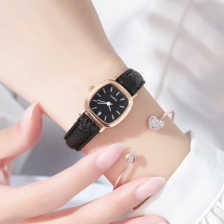 Square Face นาฬิกาผู้หญิงหน้าปัดเล็กควอตซ์ Timepiece พร้อมสายหนังสําหรับทุกวัน