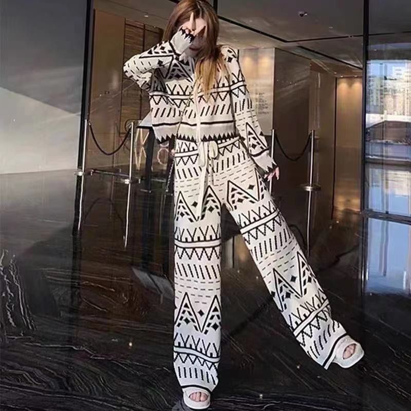 พร้อมส่ง ชุดกีฬาลําลอง ผ้าถัก สองชิ้น แฟชั่นฤดูใบไม้ร่วง สไตล์ฮ่องกง สําหรับผู้หญิง 2022