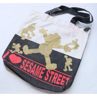 Sesame Street Tote Bag กว้าง 15 นิ้ว ยาว 16 นิ้ว สีดำ มือสอง ของแท้