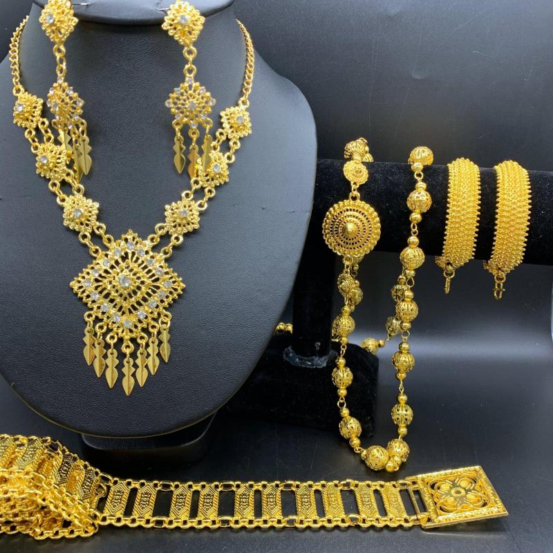 Fashion Jewellery ชุดเครื่องประดับไทย สร้อยคอ ต่างหูคลิป เข็มขัดหัวเข็มขัด สร้อยสังวาลย์