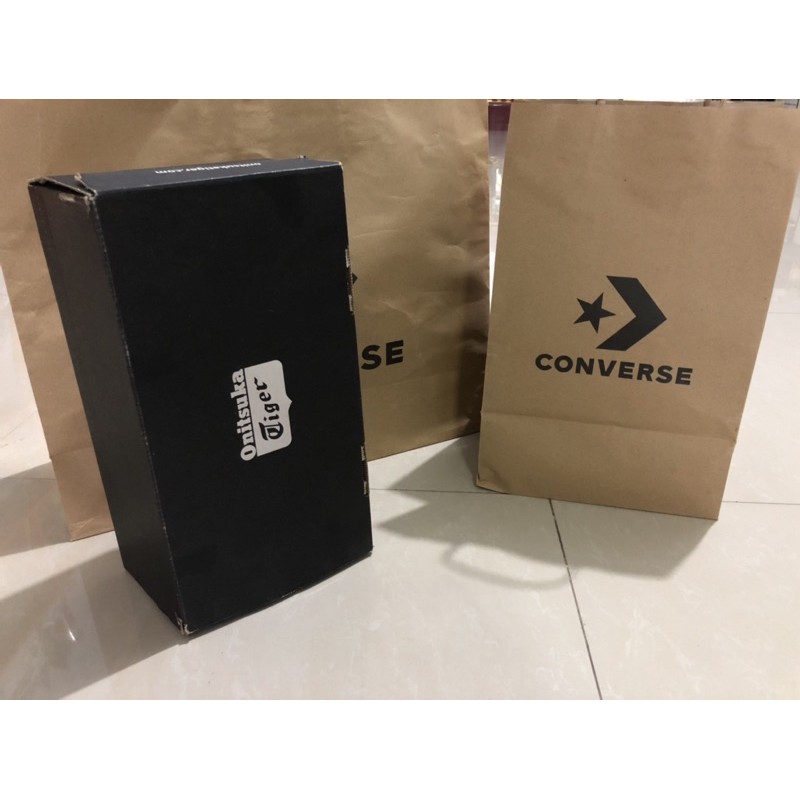 ถุงconverseแท้100% จากช้อป size m size l จัดด่วนเลยจ้าถือก็จ๊าบแล้ว