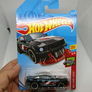 Hotwheels Ford mustang 2005