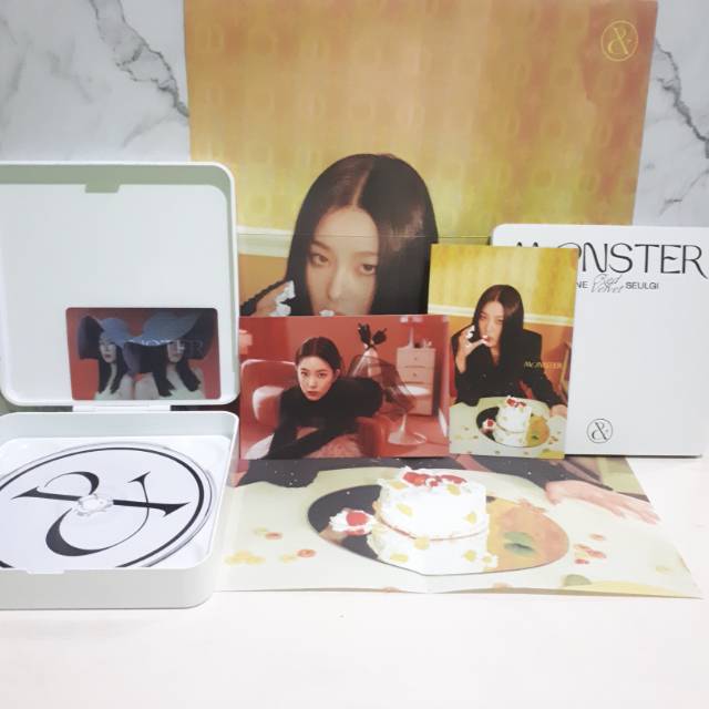 [SHARING] Red Velvet Irene Seulgi Monster Album Postcard Seulgi Irene