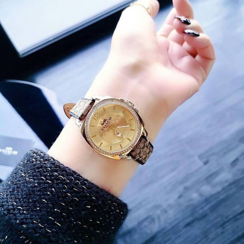 MK 🎀 (สด-ผ่อน) นาฬิกา Coach สายหนัง สีน้ำตาล 34 มิล Coach Womens 14503150 BOYFRIEND Signature Brown Gold Tone Watch