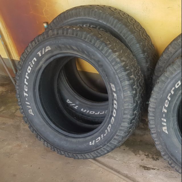 ชุดละ 7,500 ยาง % BF Goodrich 265/65R18 ปี 11-14 และ 285/65R18