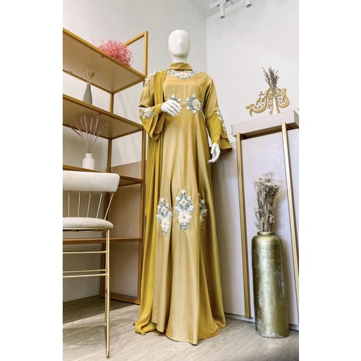 LAILA SHAWL DRESS***