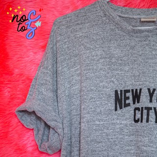 ลดแรงต้อนรับปีใหม่! เสื้อ oversize สีเทา new york city 👕รับโค้ดส่วนลด 120 บาท