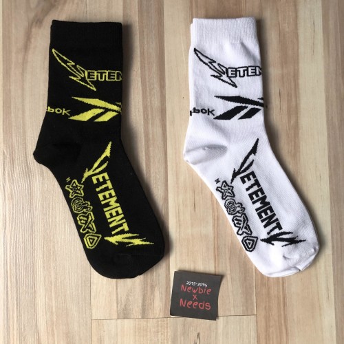 Vetements x Reebok Ribbed Logo Socks คุณภาพ NxN ที่ดีที่สุด