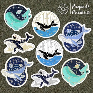 🇹🇭 พร้อมส่ง : 🐋🧑🏻‍🚀 เข็มกลัดเซ็ทวาฬและนักบินอวกาศ | Whale &amp; Astronaut Enamel Brooch Pin Set.