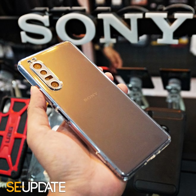 เคส สำหรับ Sony Xperia 1 II / 5 II TPU Soft Case With Camera Lens Protector