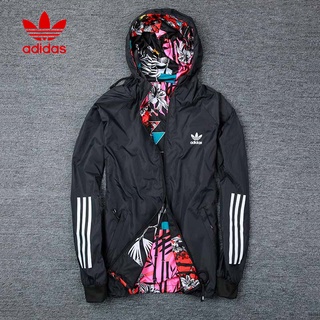 【ลดราคา】Adidas ของแท้ 100% เสื้อแจ็กเก็ต เสื้อกันลม มีฮู้ด พิมพ์ลาย สไตล์สตรีท สําหรับผู้ชาย และผู้หญิง