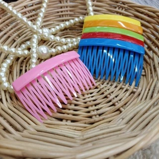 หวีสับ RC เรียบเหลี่ยม สีพื้น หวาน สด ขนาดเล็ก