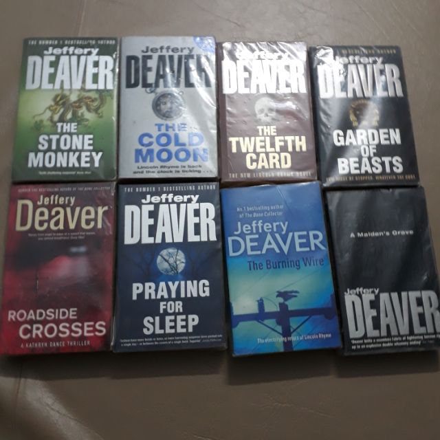 นิยายภาษาอังกฤษ มือ2  ของJeffery Deaver