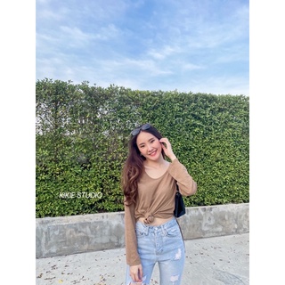 ✨ 𝑁𝑒𝑤 𝐶𝑜𝑙𝑙𝑒𝑐𝑡𝑖𝑜𝑛 ✨ • Basic Long Sleeve Tee • เสื้อแขนยาว ทรงเบสิค Oversize ผ่าข้าง 4 สี อก 38” ยืดได้ถึง 50”++ ยาว 27”