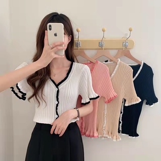 เสื้อไหมพรมเเต่งระบายขอบเสื้อ82720