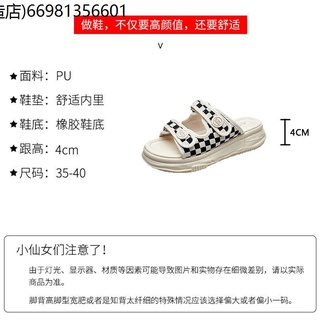 Sandals Grid ใหม่ฤดูร้อนหนาล่างนุ่มด้านล่างเพิ่มรองเท้าโรมัน