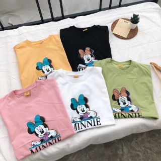 เสื้อoversize
ลาย MINNIE MOUSE ยิ้มหวาน