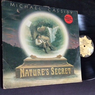 แผ่นเสียง 12 นิ้ว Country Music Michael Cassidy ชุดNatures Secret ทดลองฟังได้ครับ