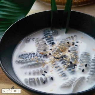 งาดำ ( ยังไม่คั่ว ) 350 กรัม ทำขนม เครื่องดืม มีอย. สะอาด ถูกหลักอนามัย ( Black Sesame ) NUTRIRIS Brand