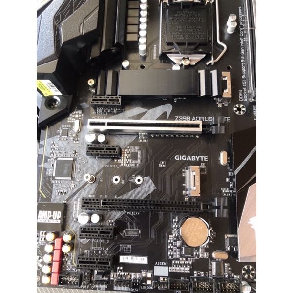 aorus z390 elite รองรับเจน 8/9 สินค้าสภาพสวยมาก ไม่มีตำหนิ ปกติทุกอย่าง ประกัน jib 11/2022