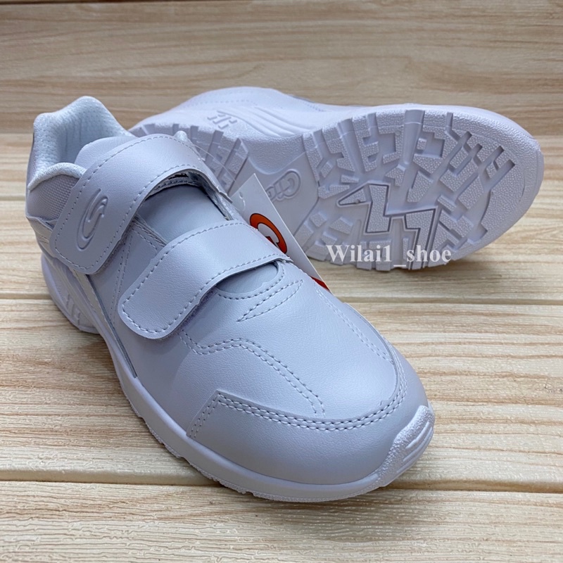 GiGa LA129 รองเท้าผ้าใบหนัง แบบติดเทป (36-41) สีขาว