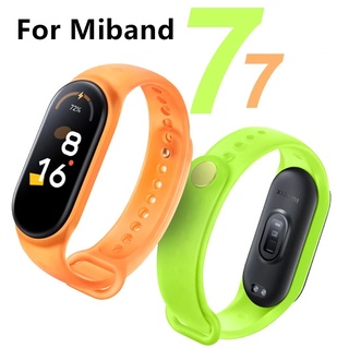 สายนาฬิกาข้อมือเรืองแสง แบบเปลี่ยน สําหรับ Xiaomi Band 7 6 5 Mi Band 5 6 7