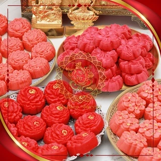 ขนมดอกไม้รวม (ขนาดกลาง) [ดอกชบา/ดอกกุหลาบเศรษฐี/ดอกบัวสวรรค์/ดอกไฮเดรนเยีย]