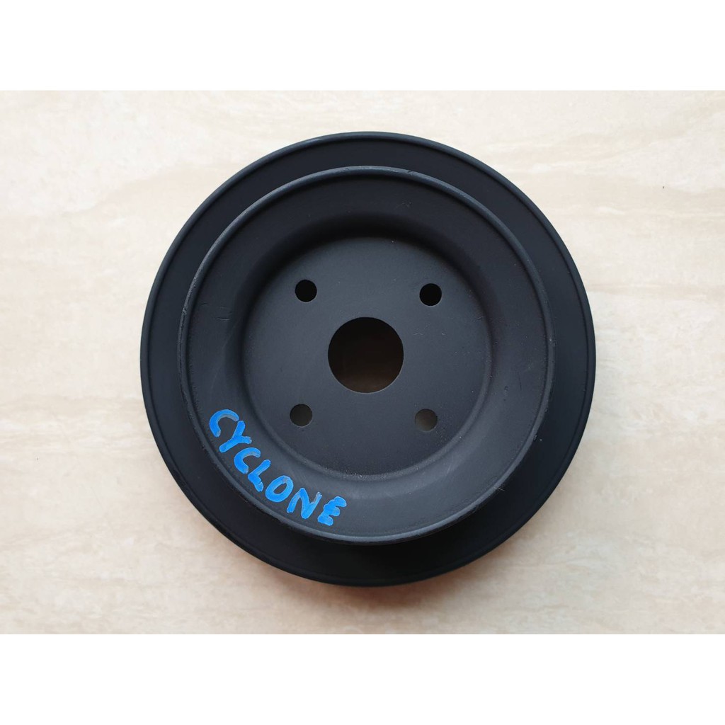 มู่เลย์ปั๊มน้ำ MITSUBISHI L200,CYCLONE,4D56 ราคาตัวละ 480บาท