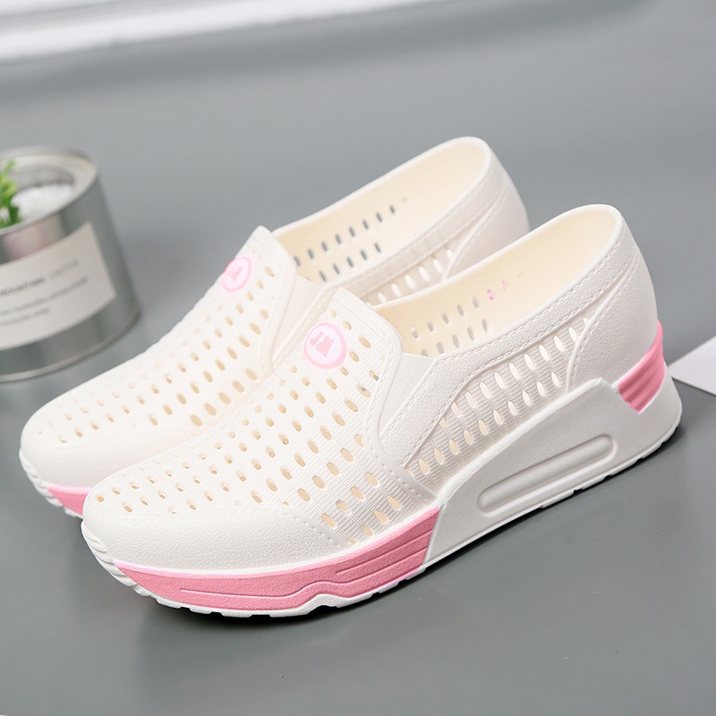Flat Sandals 168 บาท Kuike Sports  รองเท้าแตะผู้หญิง เพิ่ม ระบายอากาศได้ สะดวกสบาย SE5643 Women Shoes