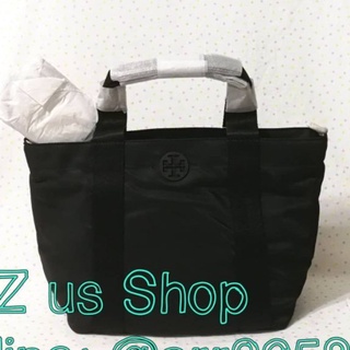 TORY BURCH QUINN SMALL ZIP TOTE/ black, navy.