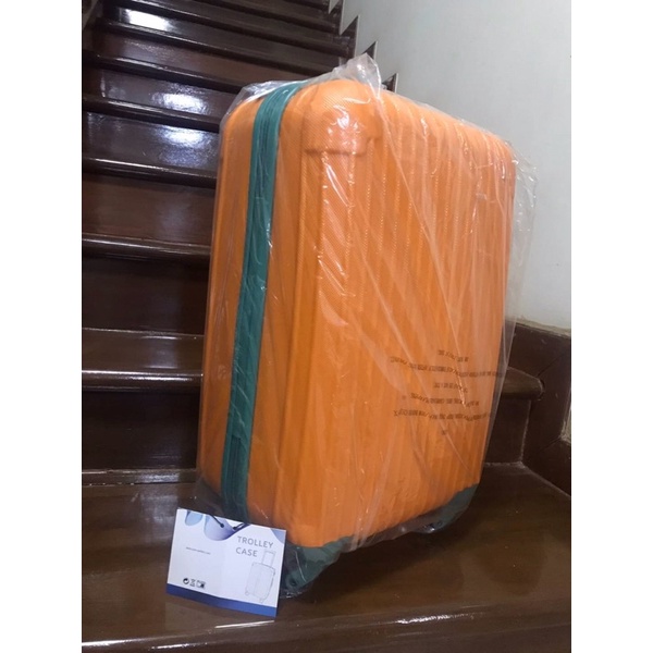 กระเป๋าเดินทางล้อลาก ของใหม่ ขนาด 20 นิ้ว ของพรีเมียม Tesco lotus