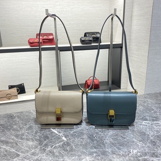 ﹊☁Charles &amp; keith2021 สไตล์ใหม่ ck2-80671217 ถุงบีนเคิร์ด ปุ่มอาเกต