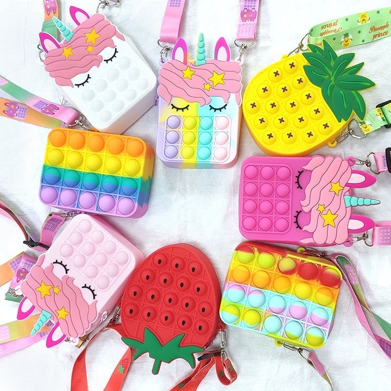Fidget Toys Pop It Unicorn Bag กระเป๋าใส่เหรียญ Mini Soft Silicone Wallet Bags Sling bag Push Bubble