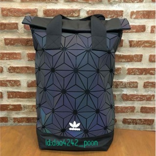 กระเป๋าเป้ Adidas issey miyake แท้💯3D Outlet