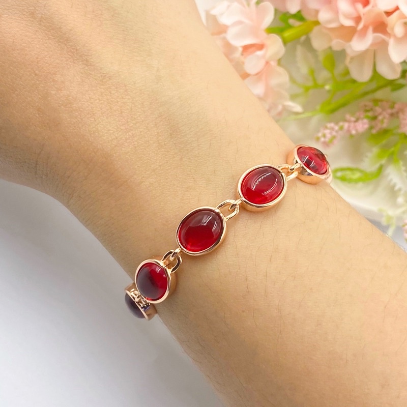 สร้อยข้อมือ สีพิงค์โกลด์น่ารัก ประดับพลอยแดง ยาว18cm สร้อยข้อมือทอง  0152
